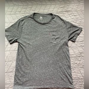 Levi’s tight fitting front pocket shirt. Men’s Large dark Grey